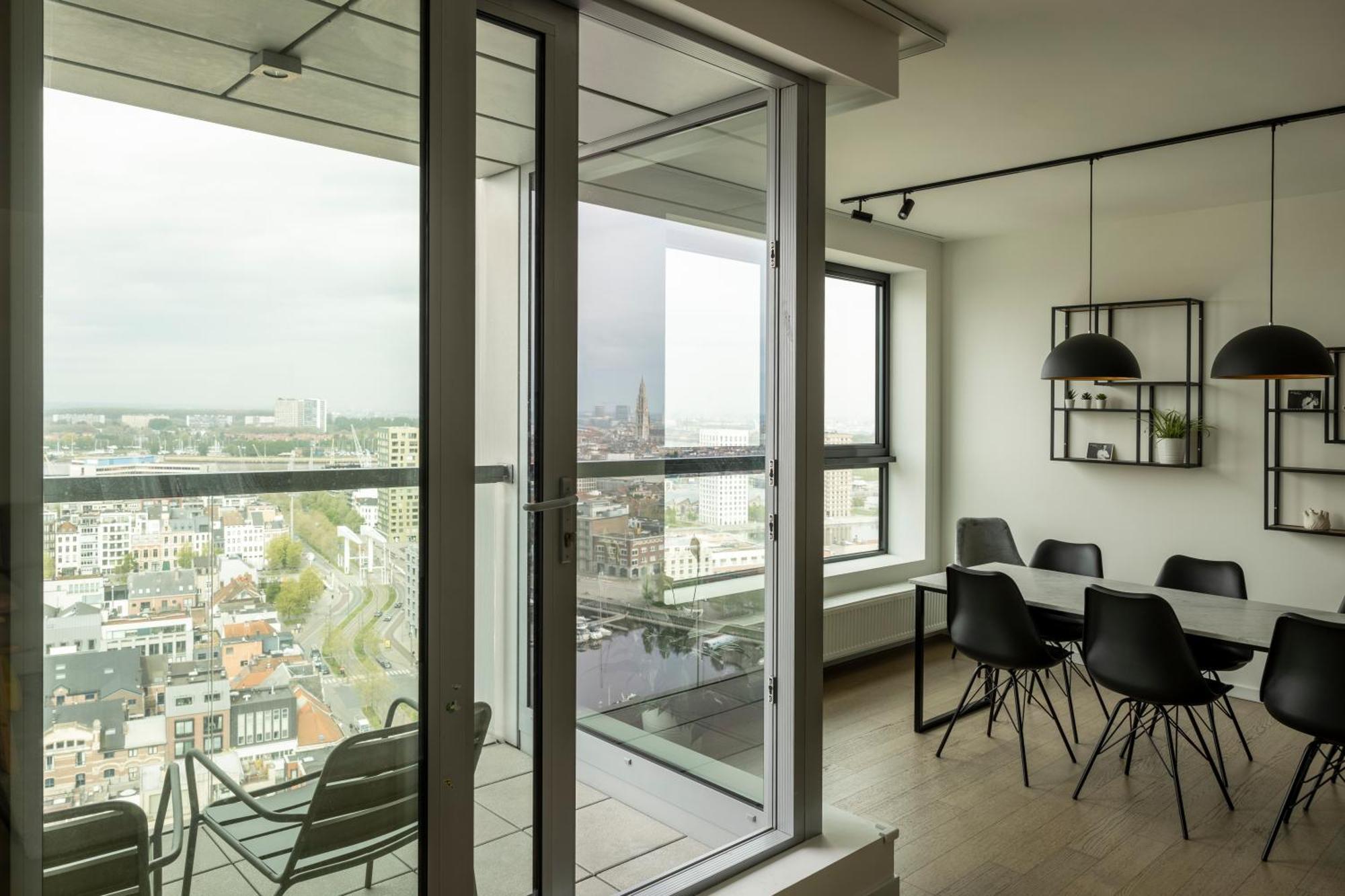 Uniek Appartement - Mooiste En Hoogste Uitzicht Op Antwerpen! - Incl Gratis Parking 外观 照片